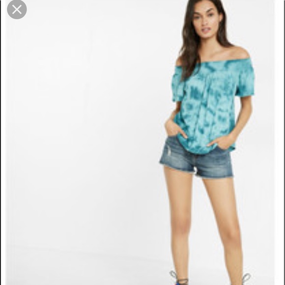 Express Tops - Express Off Shoulder Shirt Size Small